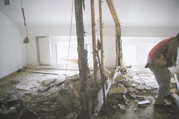 Umbaumaßnahmen des Betreuten Wohnen e.V. im Jahr 2001